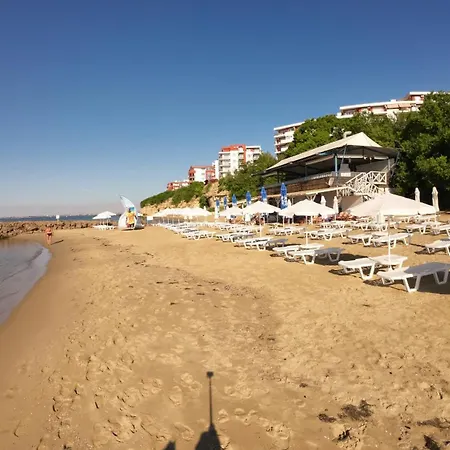 William's - Fourth Pretty Апартаменты Свети-Влас