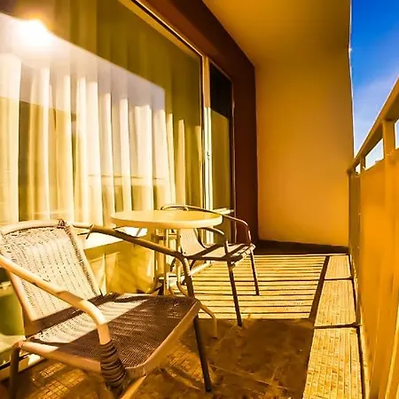 William's - Fourth Pretty شقة